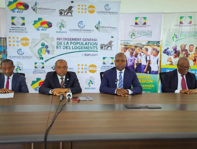 Les membres du RGPL lors de la conférence de presse 