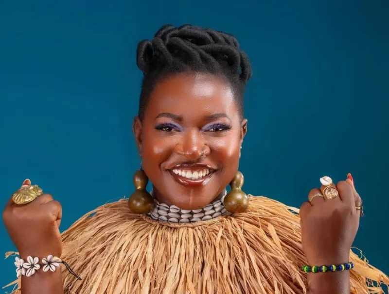 Nanda Sandra, artiste poète gabonaise