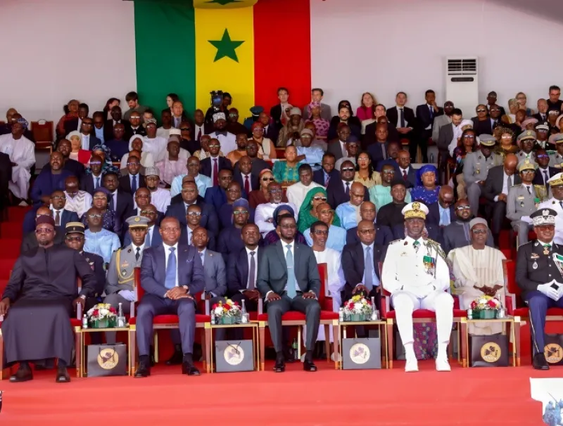 Brice Clotaire Oligui Nguema, président du Gabon et Bassirou Diomaye Faye, président du Sénégal