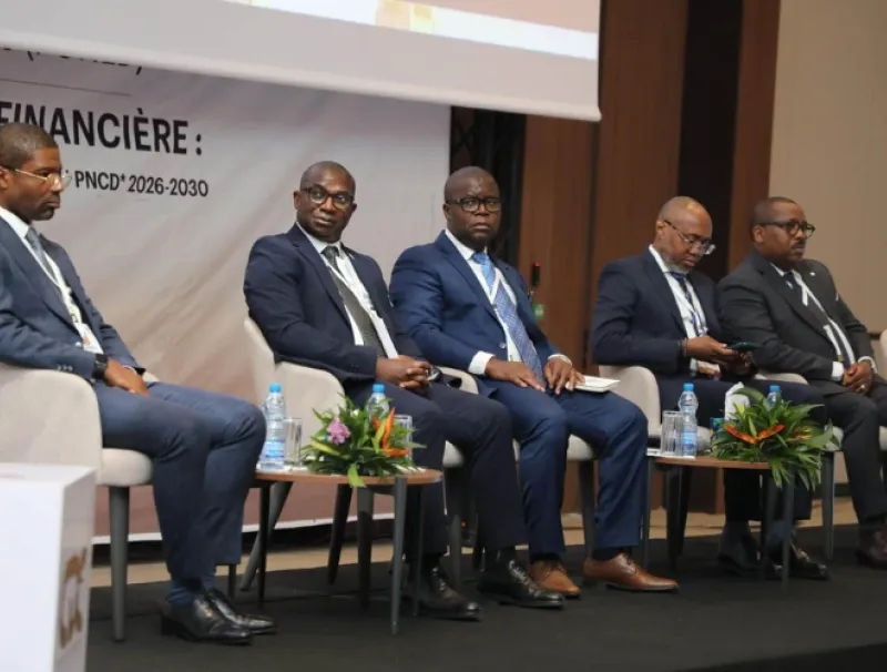 Panel lors du Forum national de l’épargne pour le développement (FONED)