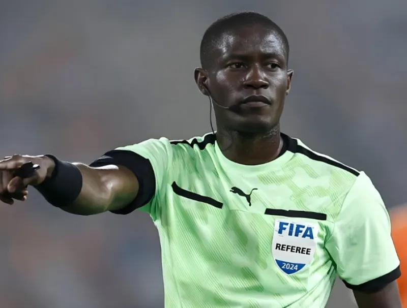 Pierre Atcho, arbitre Fifa