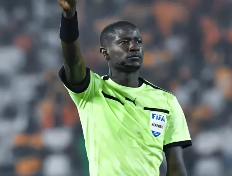 Pierre Atcho, arbitre Fifa