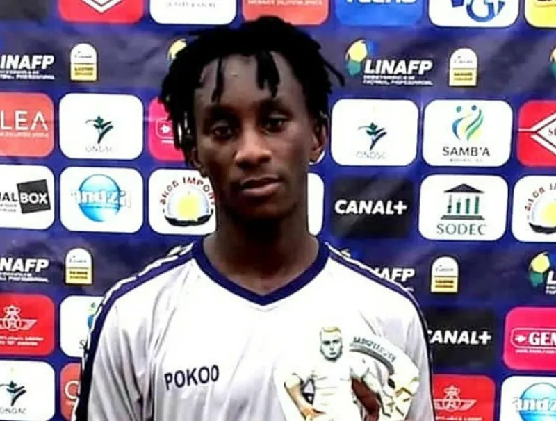 Prince Mouele, footballeur professionnel