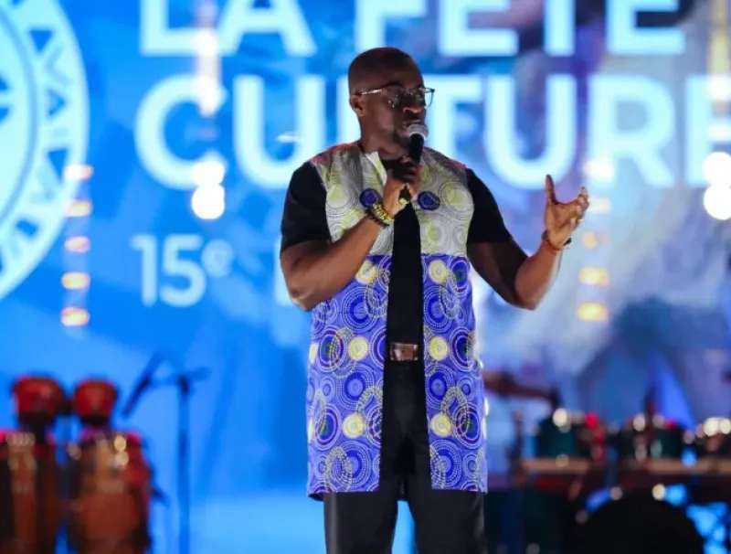 Regis Ndong Engone, journaliste