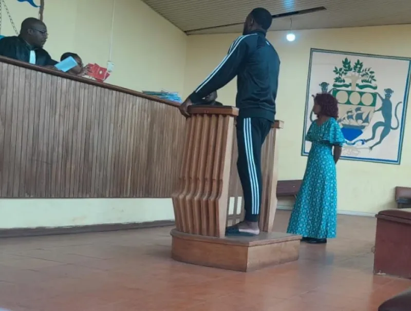 Rod Olendé à la barre.