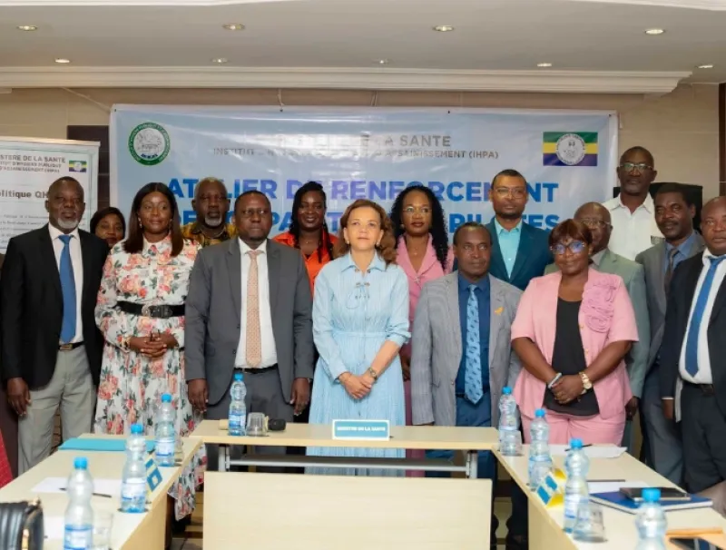 Ici, après le séminaire à l’Institut d’hygiène publique de Nkembo.