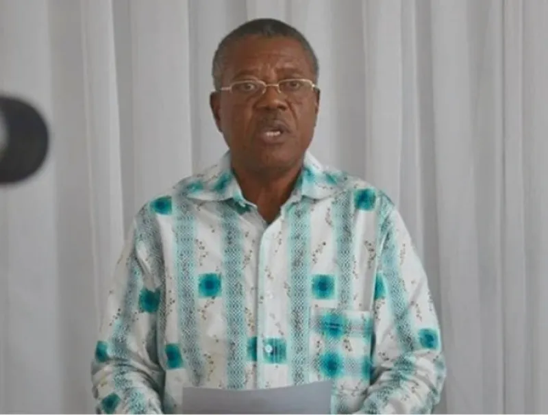 Le président de la CNR, le Pr Vincent Moulengui Boukosso. © DR