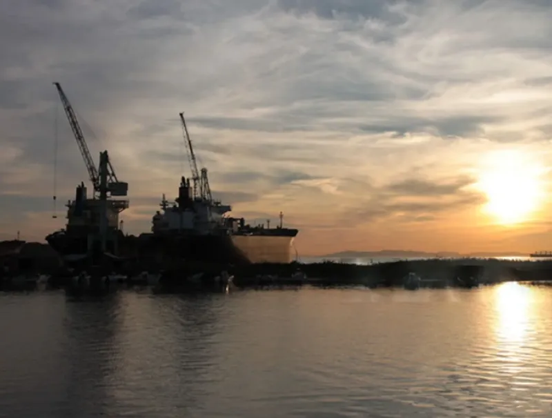 Détournement présumé d'un bateau de manganèse : " il s'agit plutôt d'un délit de fuite et dune sortie non autorisée "