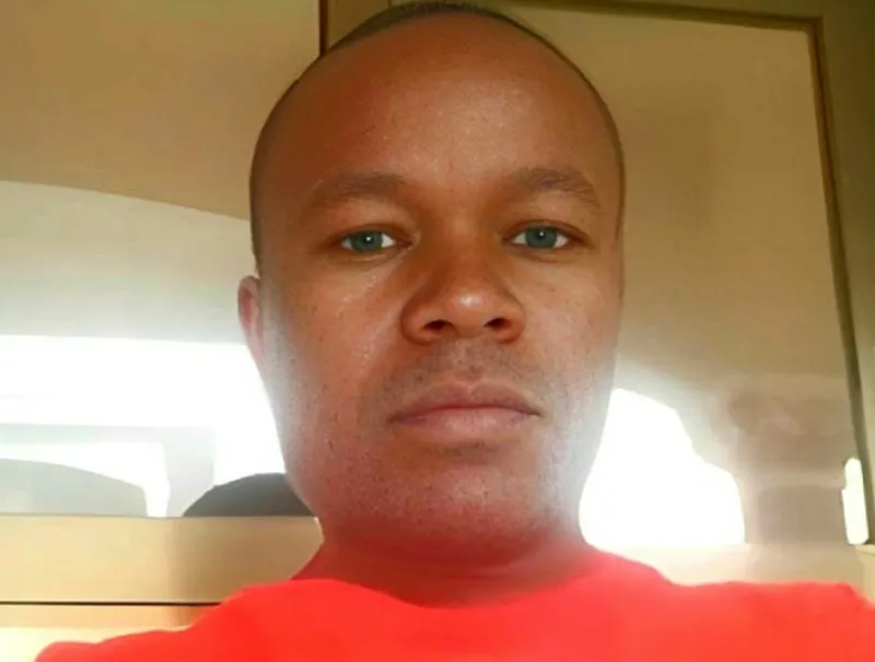 Timothée Yeké Moukoumbi, victime