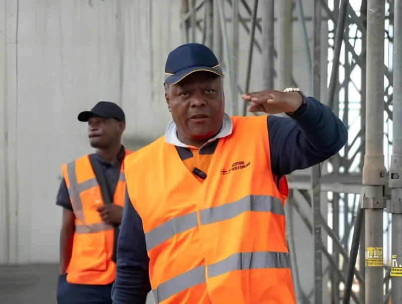  Érick Mauro Nguemah, architecte gabonais