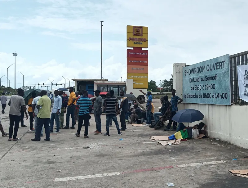 Les agents lors d’une précédente grève devant les locaux du groupe.