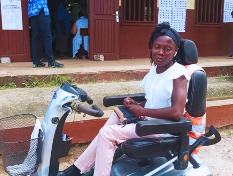 Ornella Ossoua, une électrice en situation de mobilité réduite. Photo L’Union