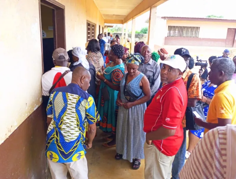 Centre du lycée Richard Nguema Bekale (1er arrondissement d'Oyem) le 16 novembre 2024