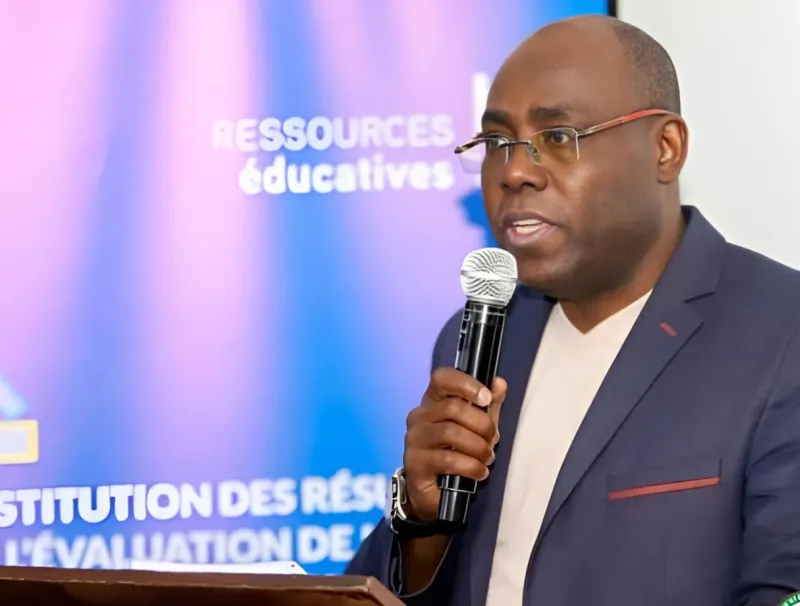 Dr Guy-Roger Kaba, Enseignant de mathématiques PhD en didactique des mathématiques Spécialiste en éducation