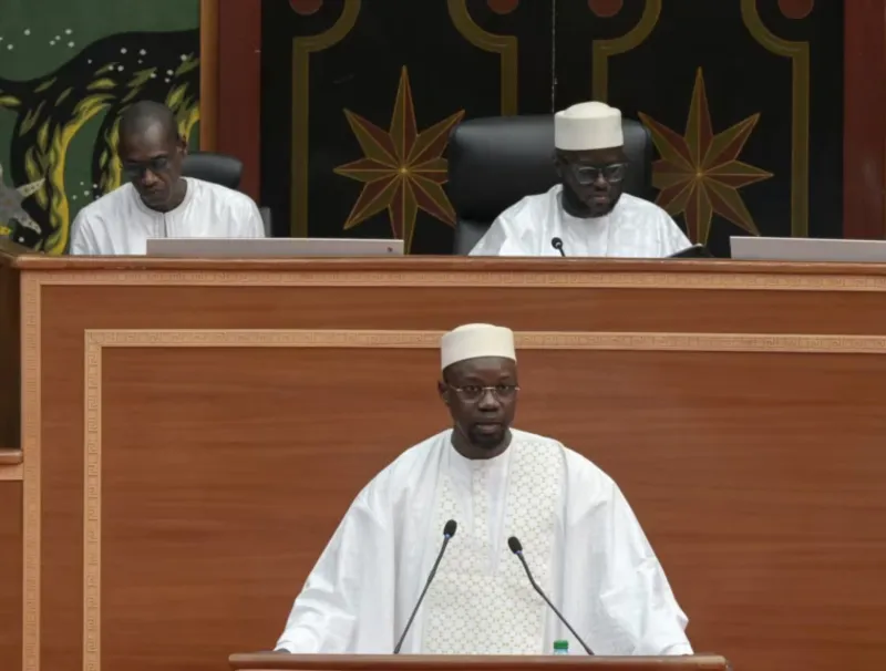 Le Premier ministre sénégalais Ousmane Sonko lors de son discours de politique générale prononcé devant les députés. © DR