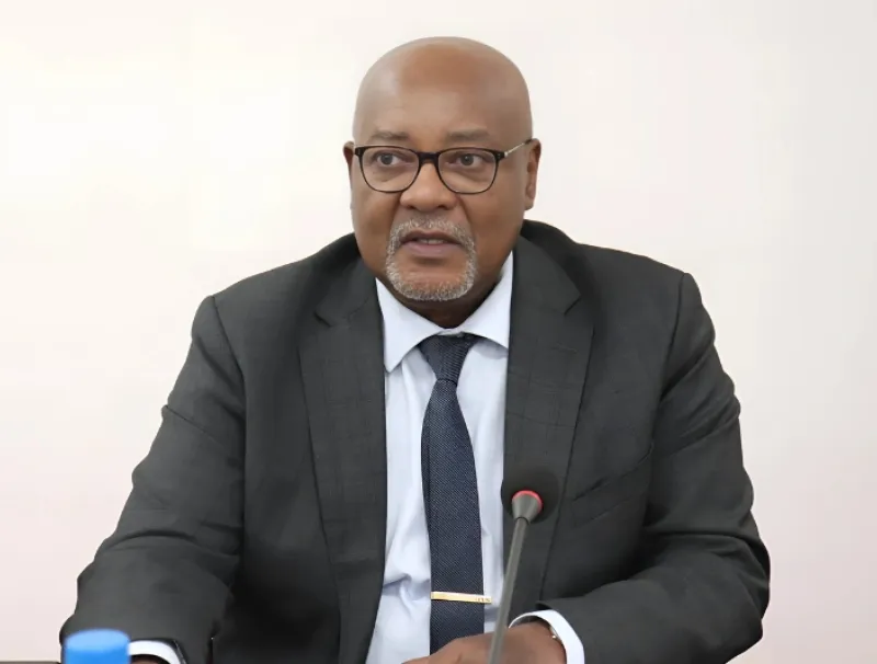 le ministre Akure Davin. © DR