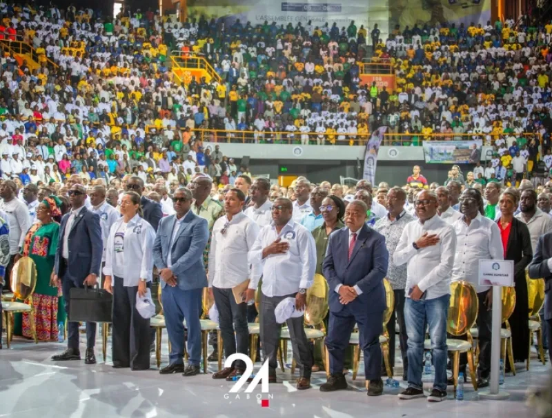 Les militants et sympathisants de l’UDB, samedi dernier, au Palais des sports de Libreville. ©  Minkoh Malkolm