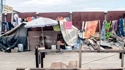 Abris de fortune à plaine-orety