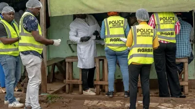 Agents de l’Agence gabonaise de sécurité alimentaire (Agasa)