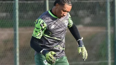 Anse Jörgen Ngoubi, footballeur international gabonais