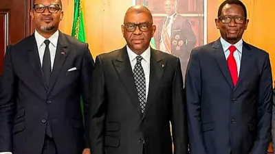 Alexandre Barro Chambrier, vice président de la République et les représentants de la BAD