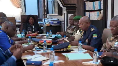 Brigitte Onkanowa, ministre de la défense