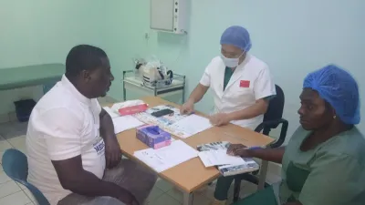 La caravane médicale soutenue par des médecins chinois a mobilisé les populations à Koula-Moutou.