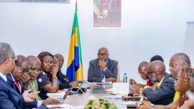 Pr Charles Edgar Mombo, ministre de l'enseignement supérieur