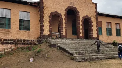 L’école centenaire ayant formé des ministres et des cadres est aujourd’hui à l’agonie.