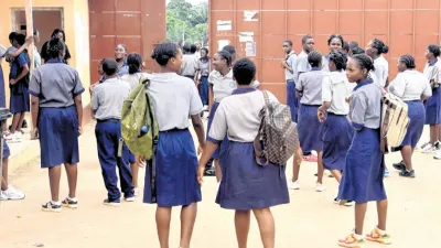 Elèves du CES Mindoube