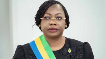 Huguette Nyana Ekoume-Awori Onanga, présidente du Sénat