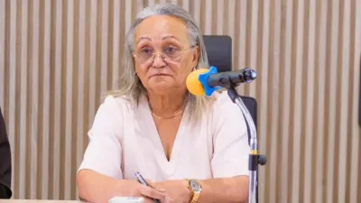 Jacqueline Ilogue-Bignoumba, ministre du Travail, du Plein-Emploi, du Dialogue social et de l'Insertion professionnelle