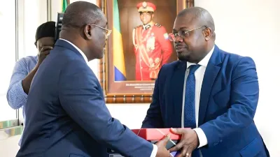 Jean-Maurice Ayine, le PCA sortant, Jean-François Kouanga nouveau PCA de la Caistab