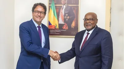 Les personnalités au terme du tête à tête.