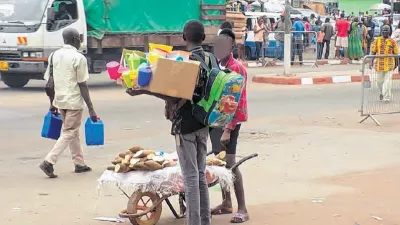 Mineurs dans les rues de libreville