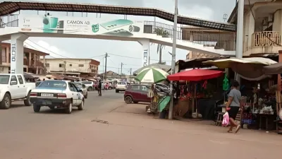 Marché du grand village à port-gentil