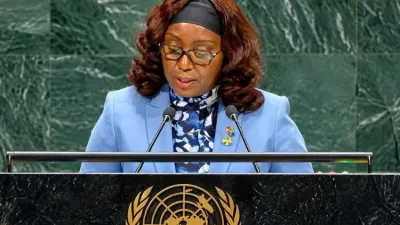 Marie-Edith Tassyla Doumbeneny, ministre des Affaires étrangères