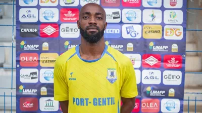 Natanaël Ndwangou-Iga, footballeur international gabonais
