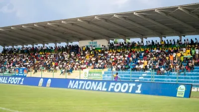 National-Foot 1