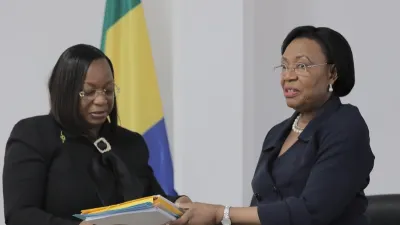 Paulette Missambo présidente du sénat de la transition et Huguette Yvonne Nyana Ekoume, présidente du sénat élue