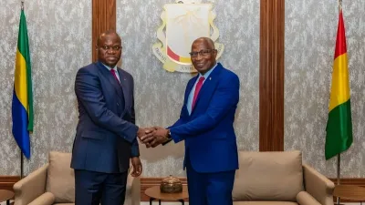 Brice Clotaire Oligui Nguema, président du Gabon et Amadou Oury Bah, Premier ministre guinéen