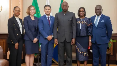 Brice Clotaire Oligui Nguema, président du Gabon et une délégation du groupe British Petroleum
