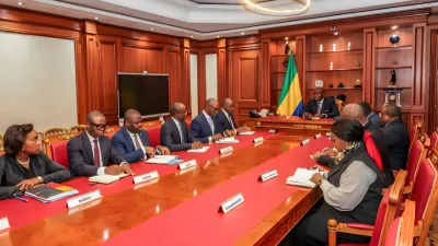 Brice Clotaire Oligui Nguema, président du Gabon et les directeurs généraux des régies financières