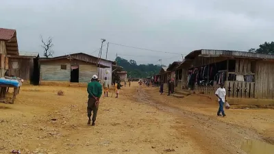 Un pan du regroupement de villages de Massima