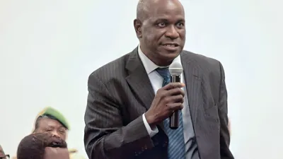 Martial Paraiso, Ancien président de la Fédération gabonaise de cyclisme (Fégacy) et de la Fédération gabonaise d'athlétisme (FGA) 