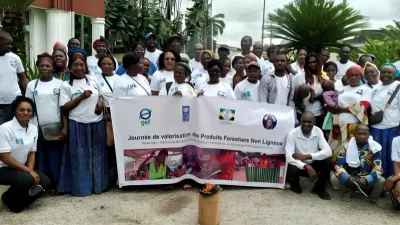 Les participants au séminaire atelier sur les produits forestiers non ligneux