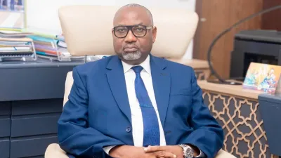 Pr Charles Edgar Mombo, ministre de l'enseignement supérieur