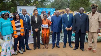 Remise d’un important lot d’équipements agricoles aux producteurs