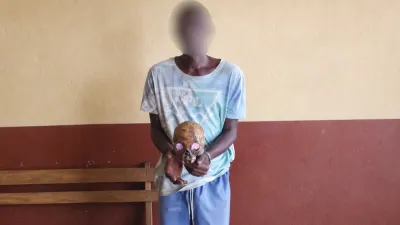 Stévy Ondo Nang, interpellé en possession d'un sac de voyage contenant des ossements humains 