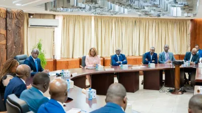 Hermann Immongault, vice-président du gouvernement gabonais et Sos éducation